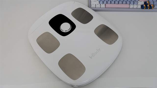 3频8电极+12项数据+97%准确率有点全面瓦力游戏试玩InBody体脂秤H30评测：(图8)