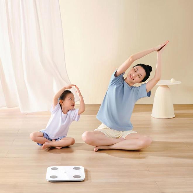 的私人健康管家让减脂塑形更科学瓦利棋牌智能体脂秤S400：你(图2)